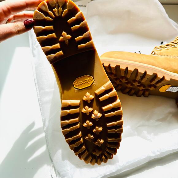 NEW JIMMY CHOO X TIMBERLAND Suede Crystal Encrusted Brown Classic Hiking Boot 9 - Picture 9 of 16